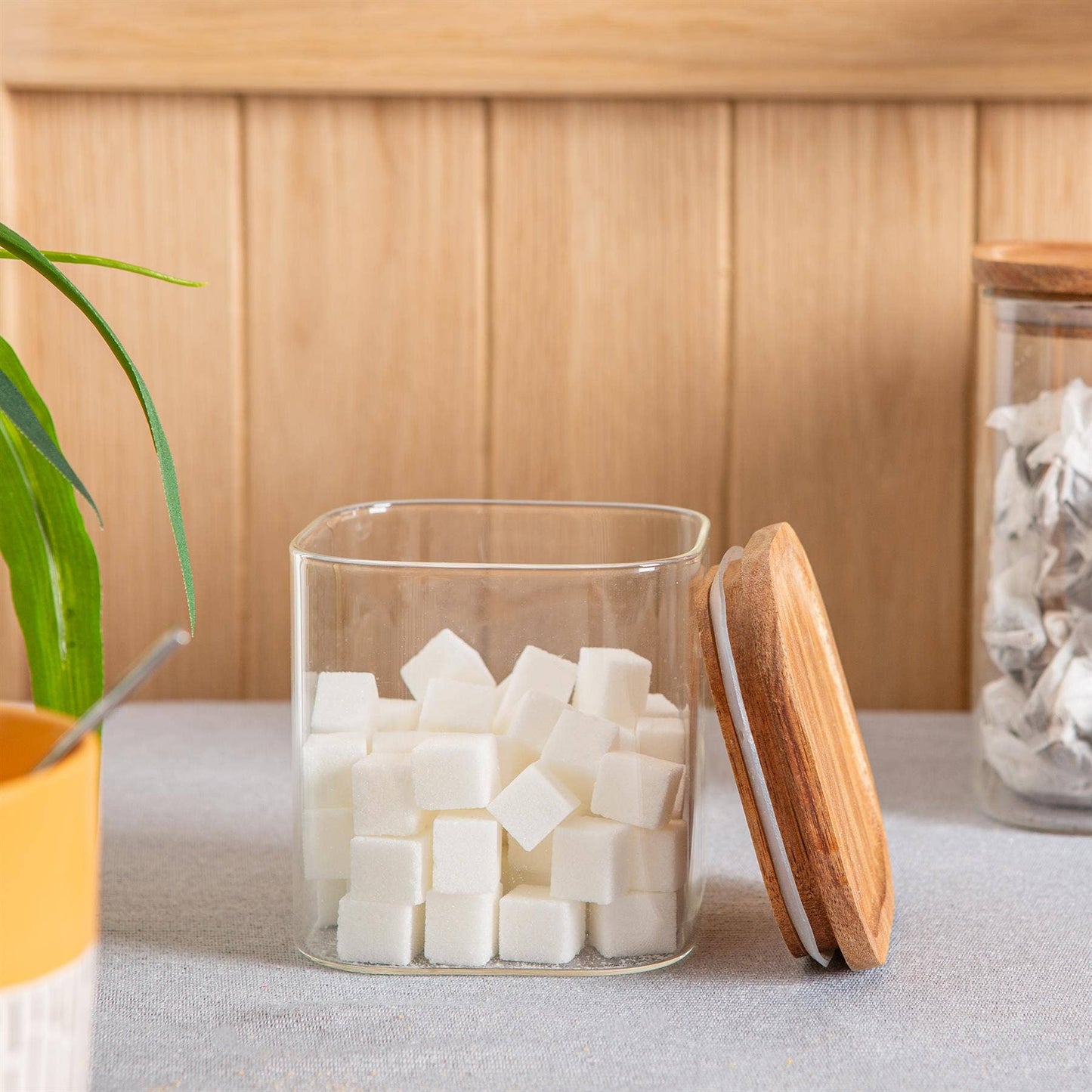 Square Glass Storage Jar with Acacia Wooden Lid - 680ml